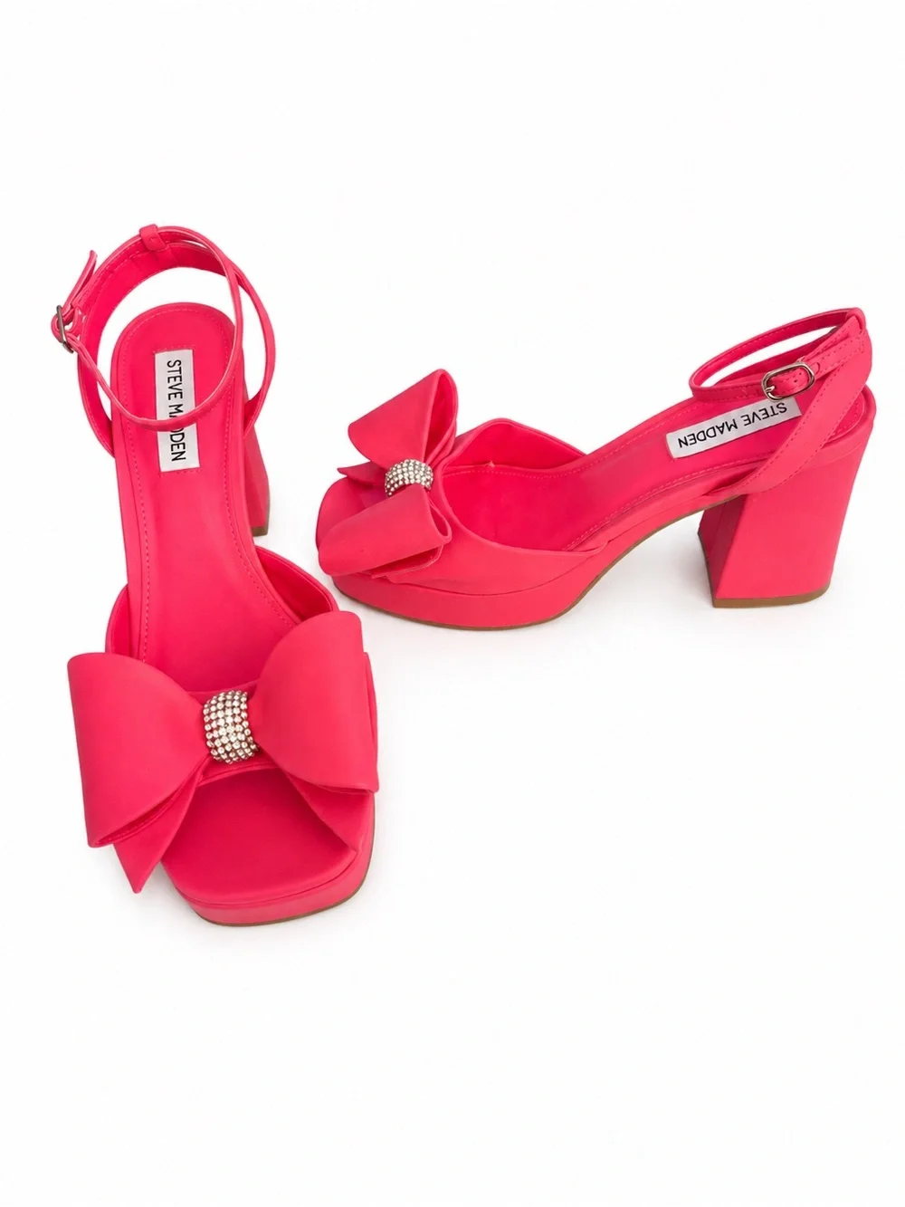 Steve Madden eye catching